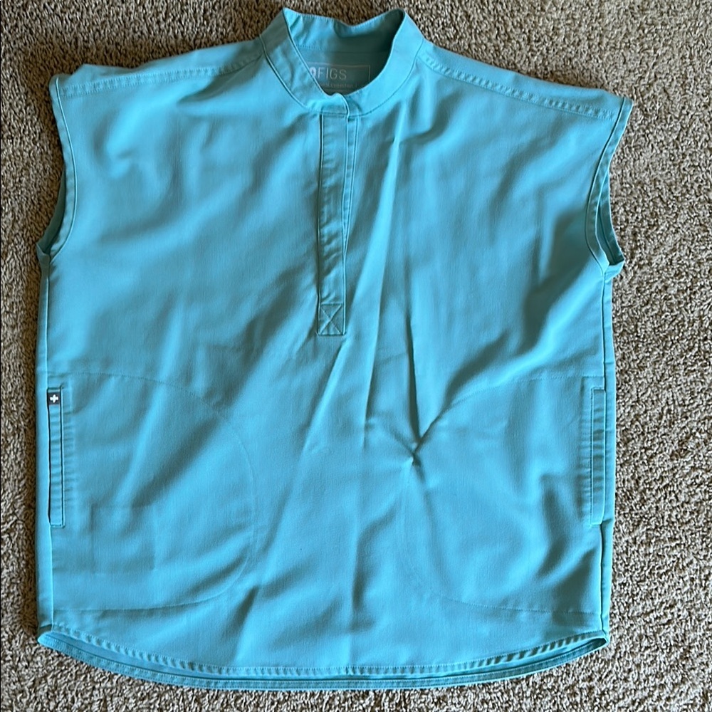 Figs Women's Sleeveless Top in Light Blue